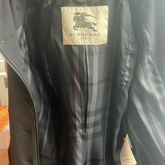 Burberry Double-Breasted Women’s Knee-Length Charcoal Button Belt Coat size 8/M - Picture 13 of 15